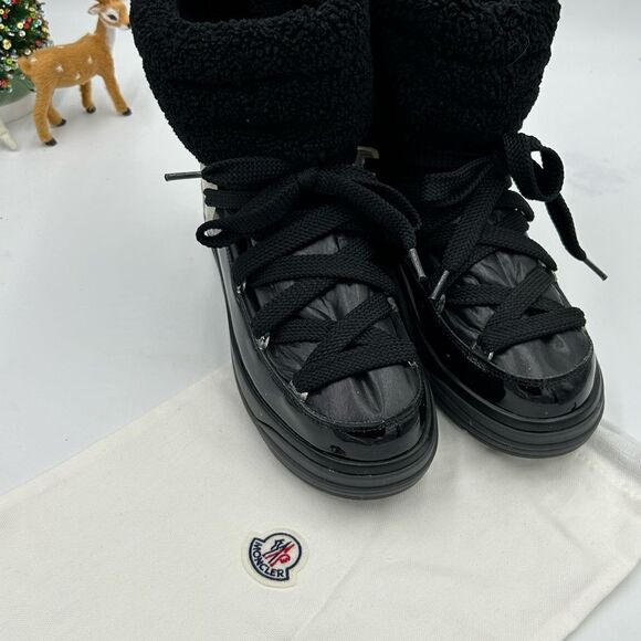 Women’s Moncler fleece  lined snow boots  size 10 - Picture 3 of 10